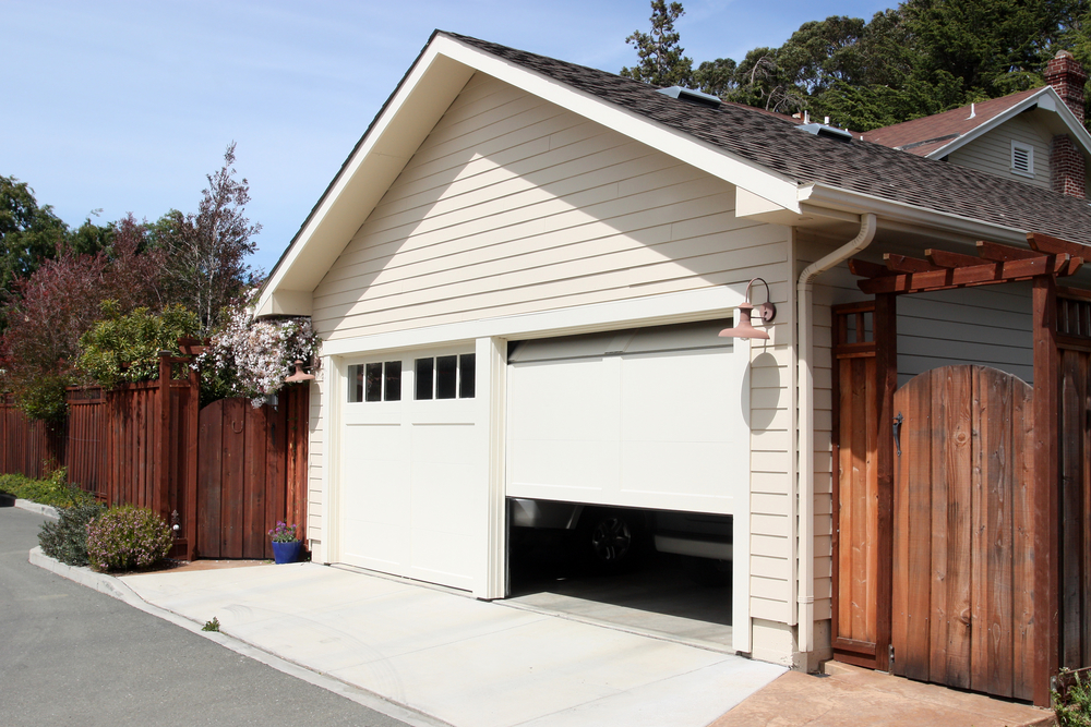 3 Unbeatable Benefits Of Automatic Garage Doors Superior