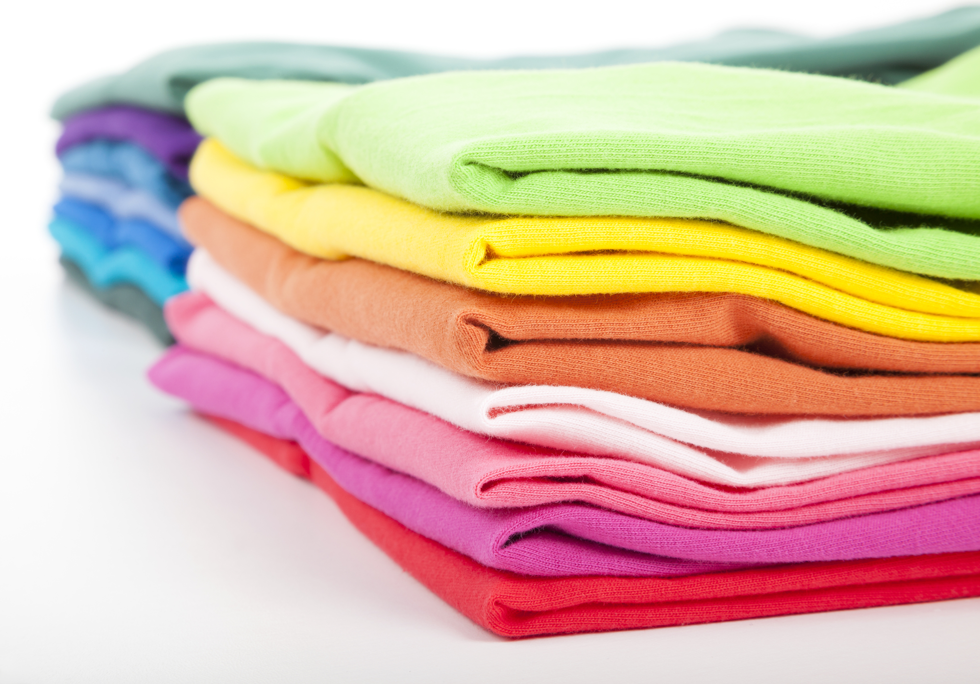 what to wash color clothes on